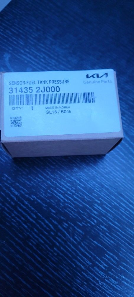 Genuine Oem 314352J000 Part Fuel Tank Pressure Sensor For Hyundai Kia 2009-2015