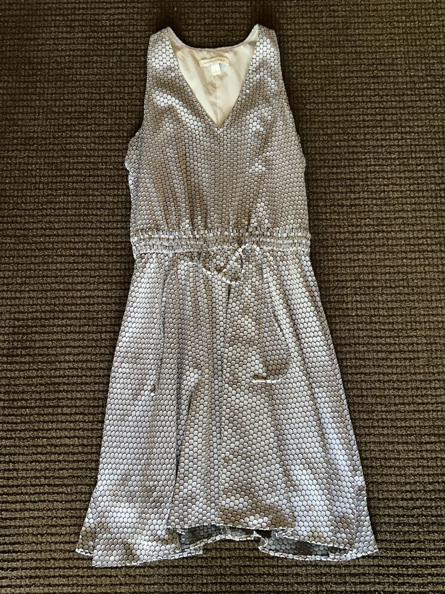 Banana Republic Modern Honeycomb Dress Size 2