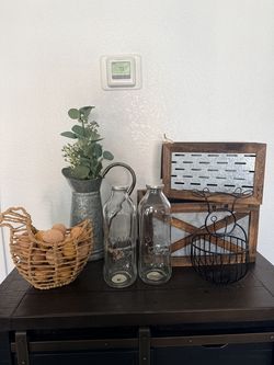 Farmhouse decor