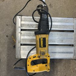 Dewalt Reciprocating Saw