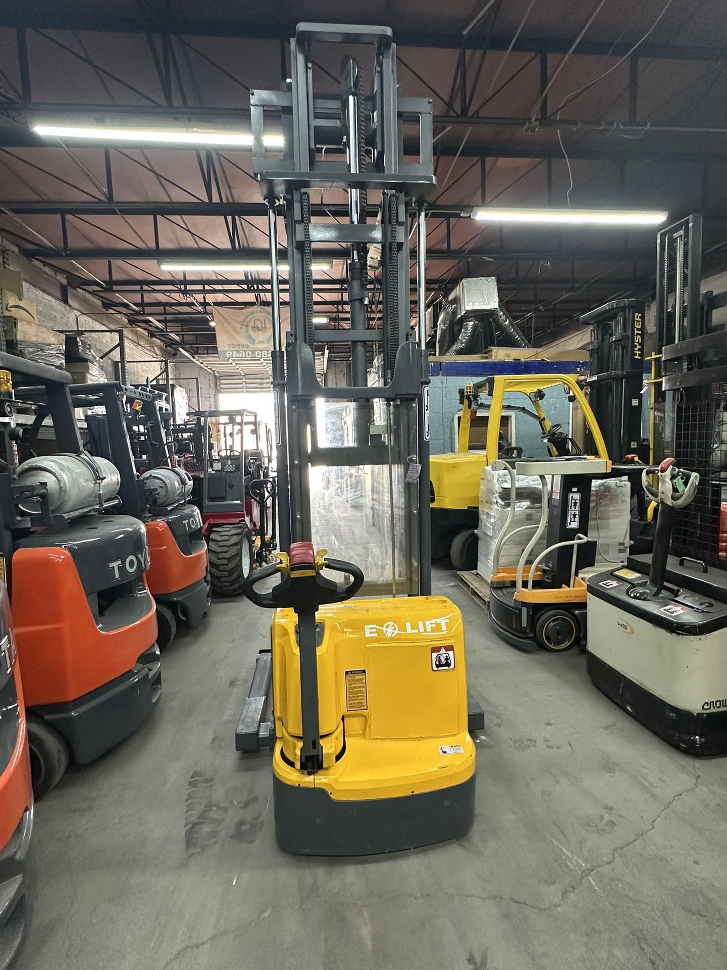 Forklift Apollo