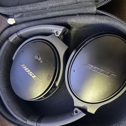 Headphones Bose 