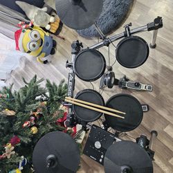 FULL ALESIS DRUM KIT PLUS EXTRAS