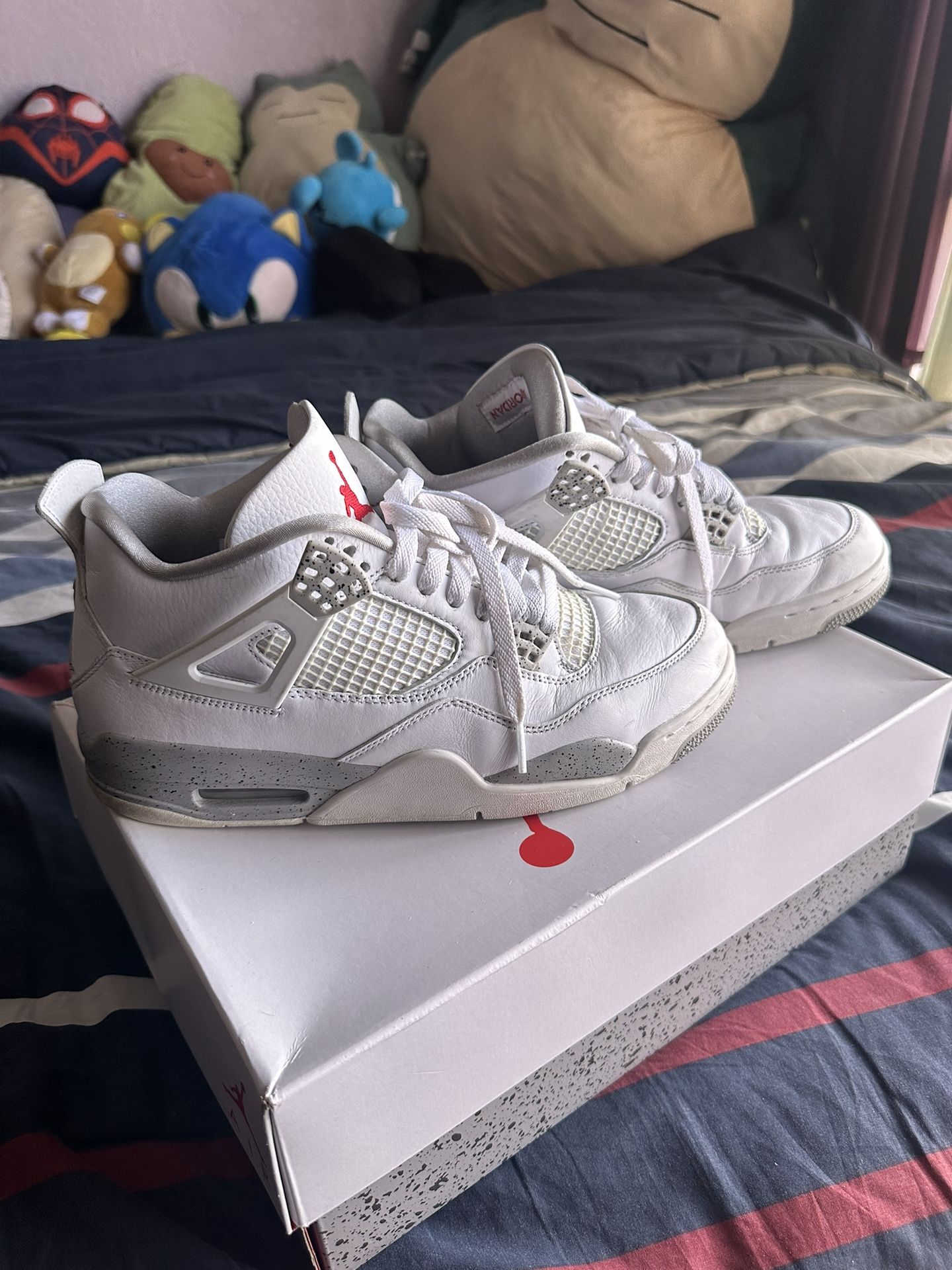 Air Jordan 4 Retro ‘White Oreo’ (2021) – Size 9.5