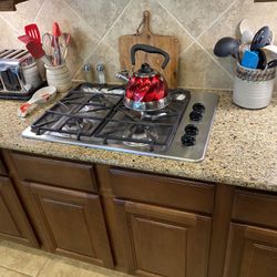 GE Stainless Steel Stove Top