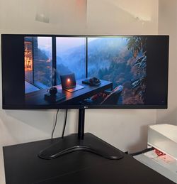 LG Monitor With Stand 34” 34WL500