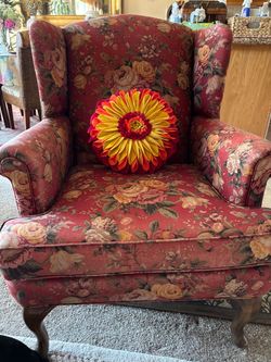 Accent Floral Chair