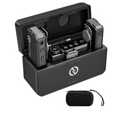 Hollyland LARK MAX Duo 2-Person Wireless Microphone System (2.4 GHz, Black)