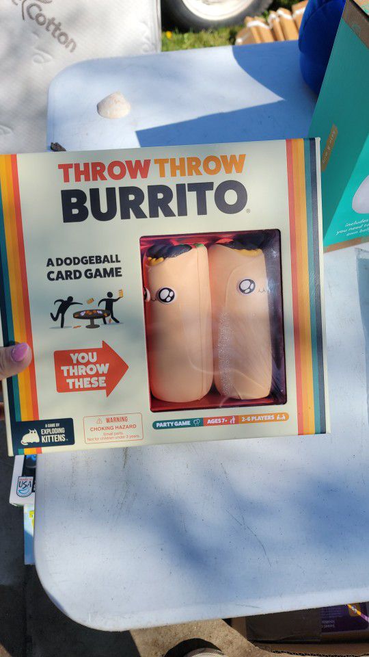 Throw Throw Burrito Board Game