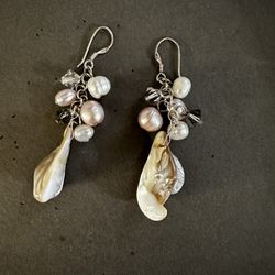 Sterling Silver / Pearl Earrings 