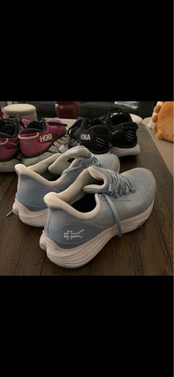 Women Athletes Shoes /9