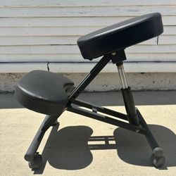 Kneeling Chair