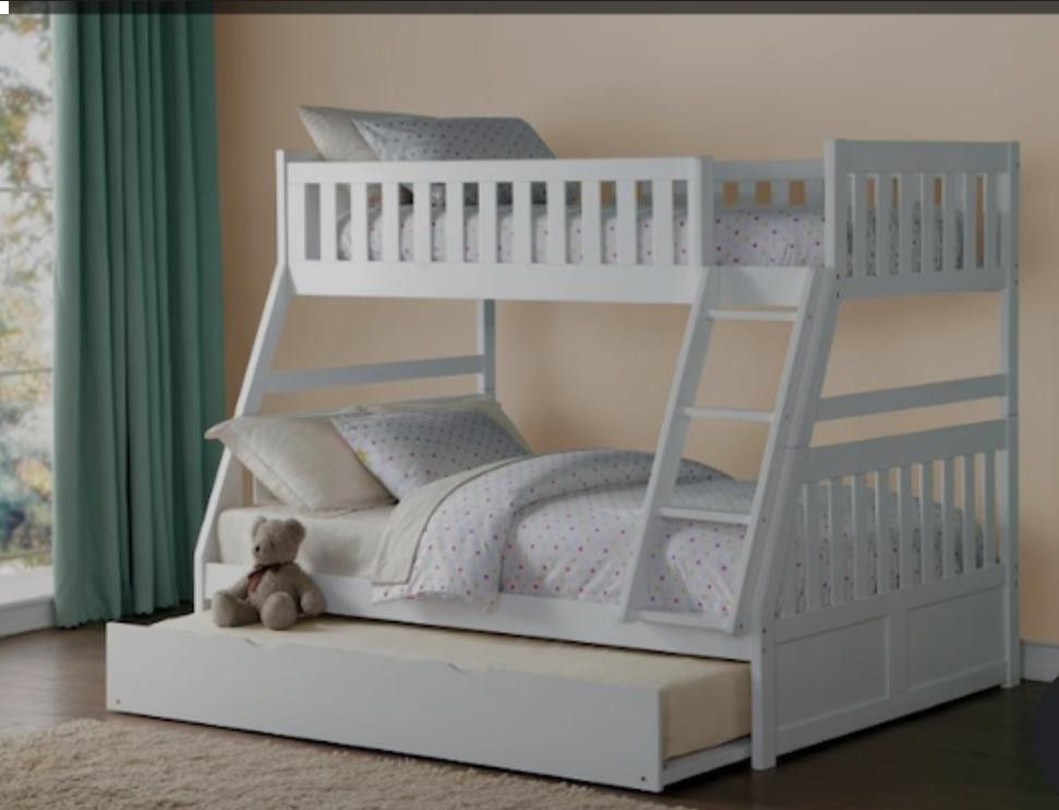 Bunk Beds White Color, Ready For Pick It Up.