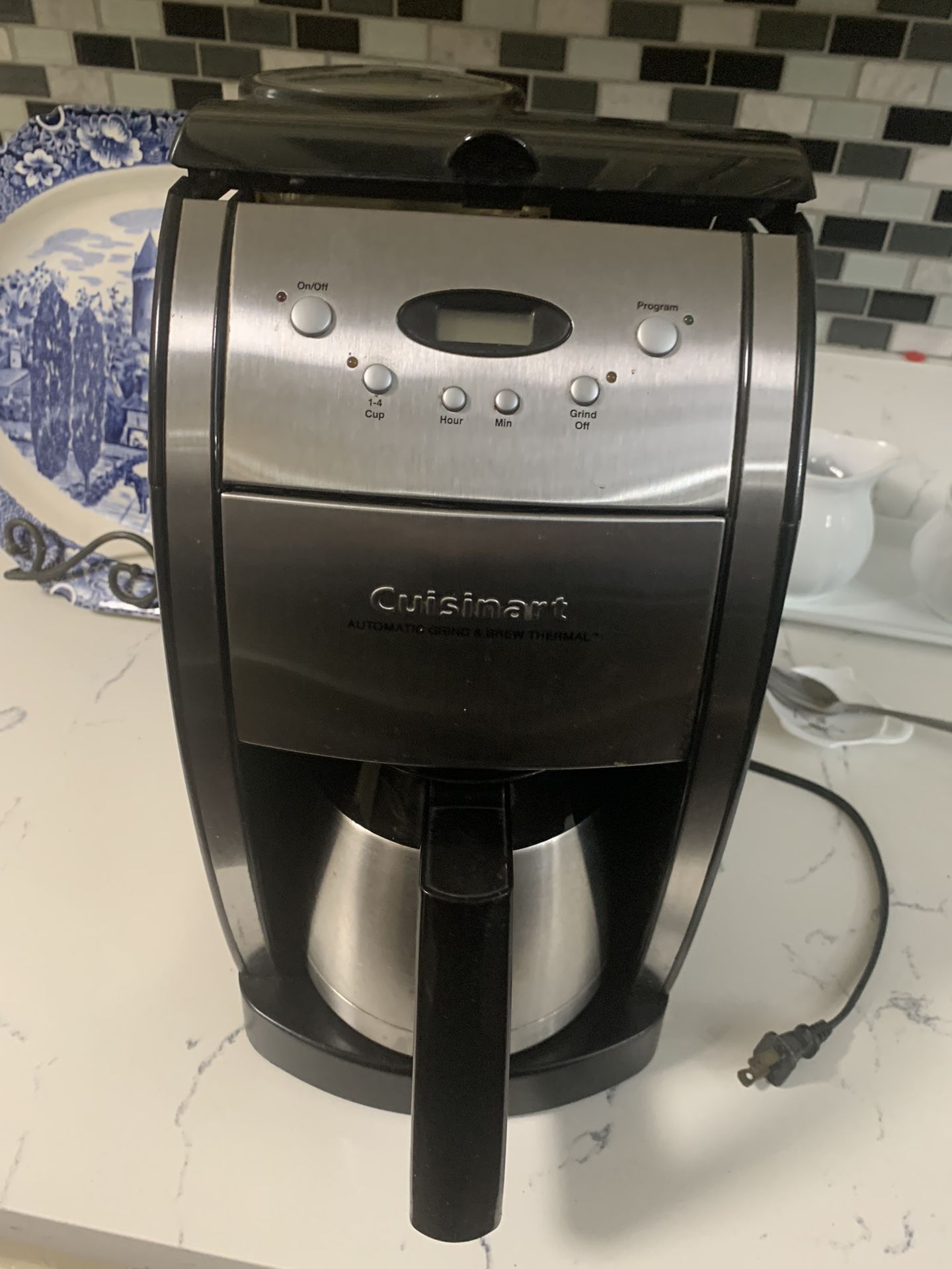 Cusinart Coffee Maker With Grinder 