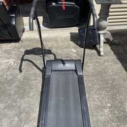 Treadmill - Confidence Power Plus - Works Good 