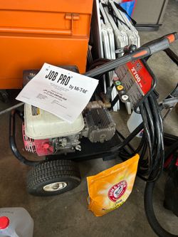 Job Pro 2700 PSI pressure washer with new hose