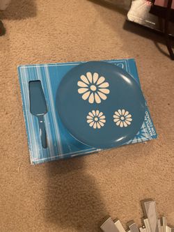 New Ceramic Cake Plate