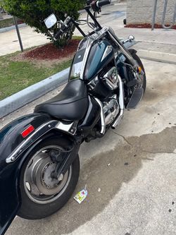 1998 Susuki intruder 1500
