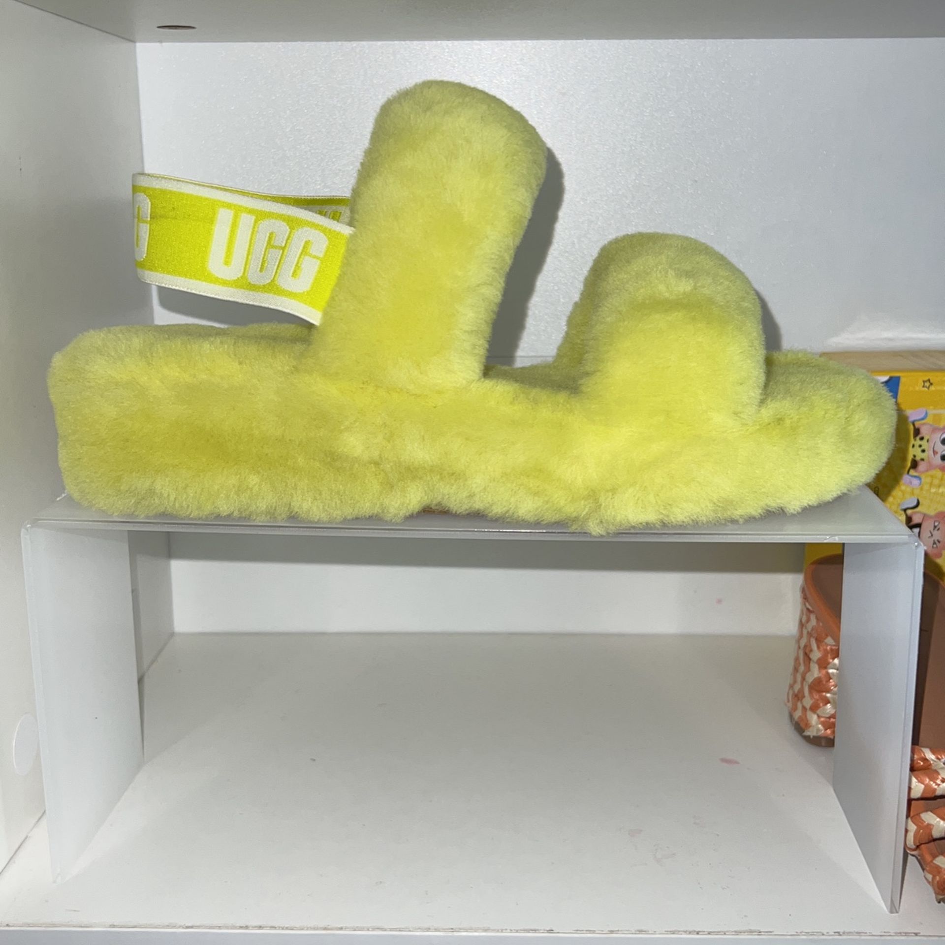 Brand New Womans Uggs Size 7