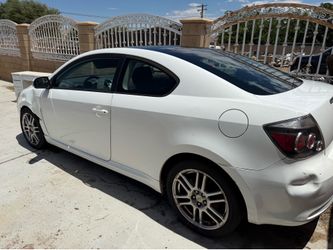 2010 Scion tC