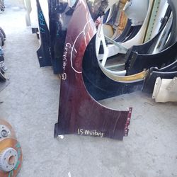 2018 Ford Mustang Right Fender