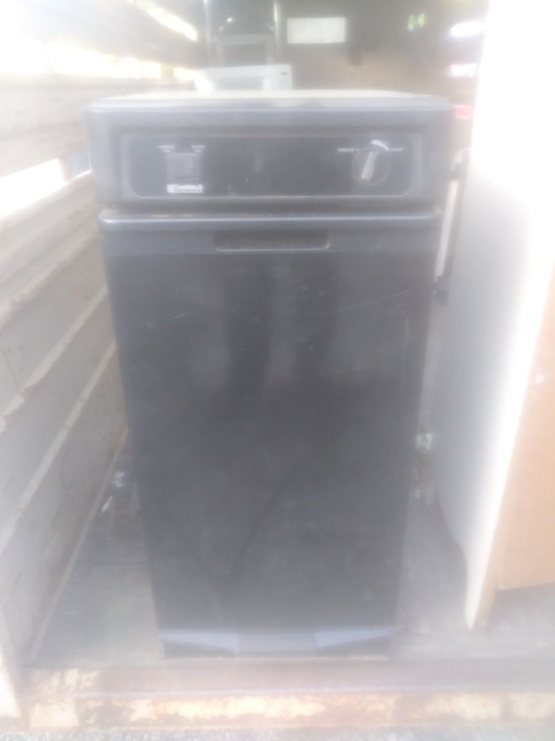 Kenmore trash compactor for Sale in San Antonio, TX OfferUp