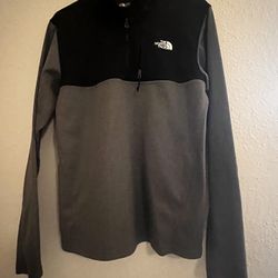 The North Face Black and Gray Pullover windbreaker