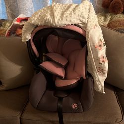 Baby trend Car Seat