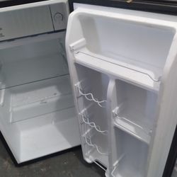 Nevera Galanz3.3 Mini Fridge Black 