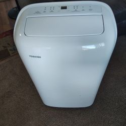 Portable Air Conditioner 300 SQ. Ft. And Remote 