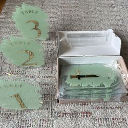 15 Event Table Signs 