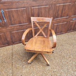 *** OFFICE DESK CHAIR ***