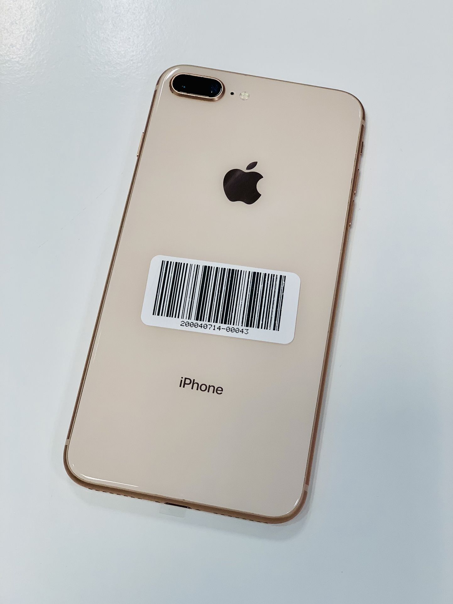 IPhone 8 Plus 64GB Fully unlocked