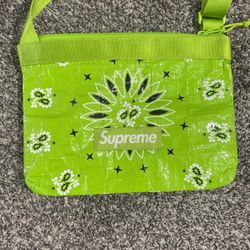 Supreme Crossbody bag Green/black/white