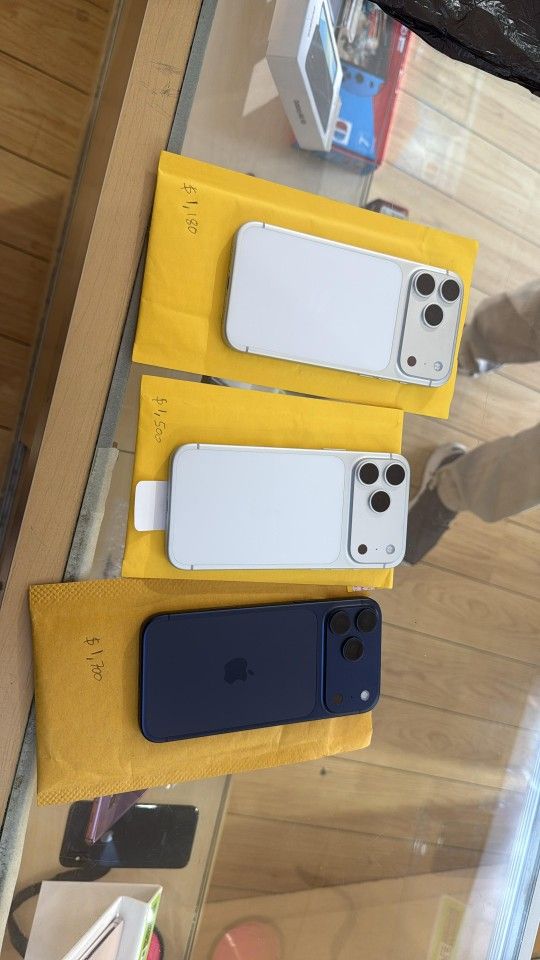 17 Pro Max 1tb Unlocked For Any Carrier