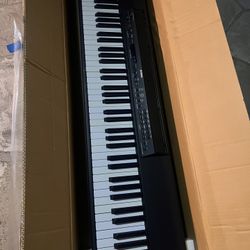 YAMAHA P-80 Electronic Piano Keyboard 88 key Black Music Instruments 