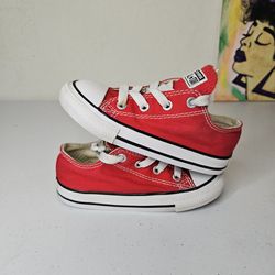 Size 8c - Kids All Star Converse