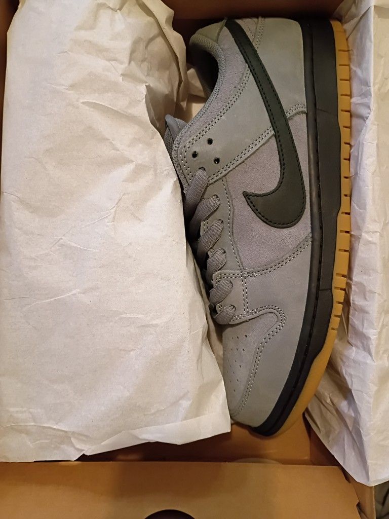 Nike SB Dunk ( Cool Grey)