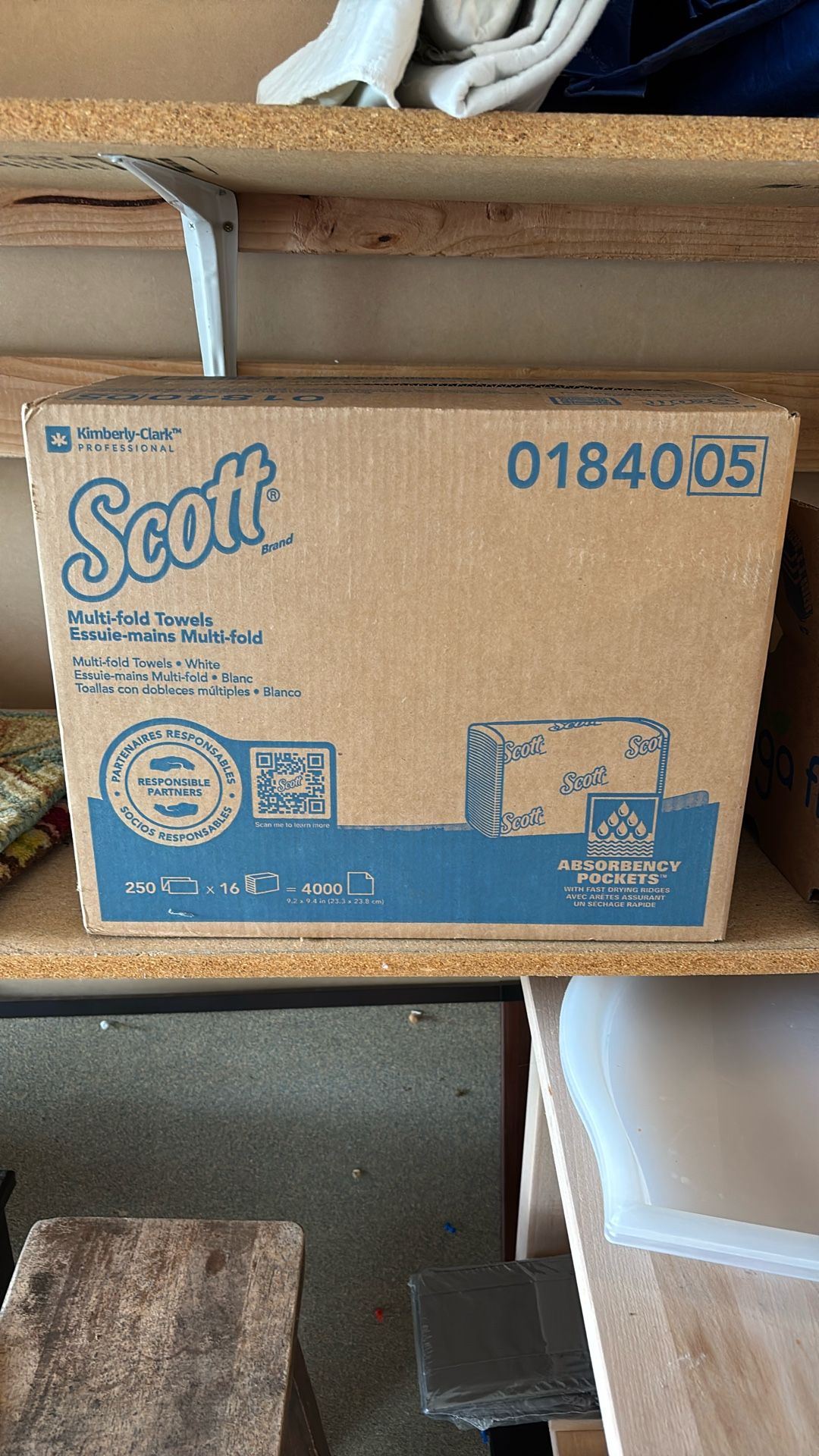 Unopened Scott Multi Fold Towels