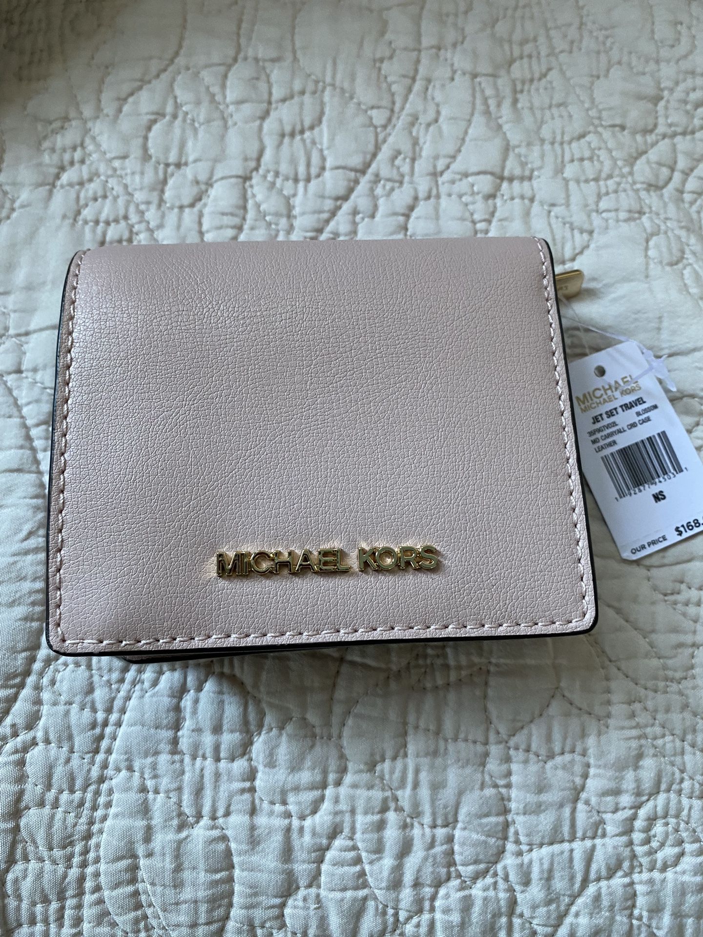 NWT Michael Kors Jet Set Travel Wallet