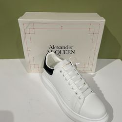 Alexander McQueen Shoes White Leather Casual Sneaker