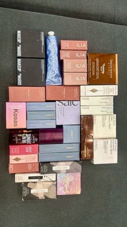Makeup bundle