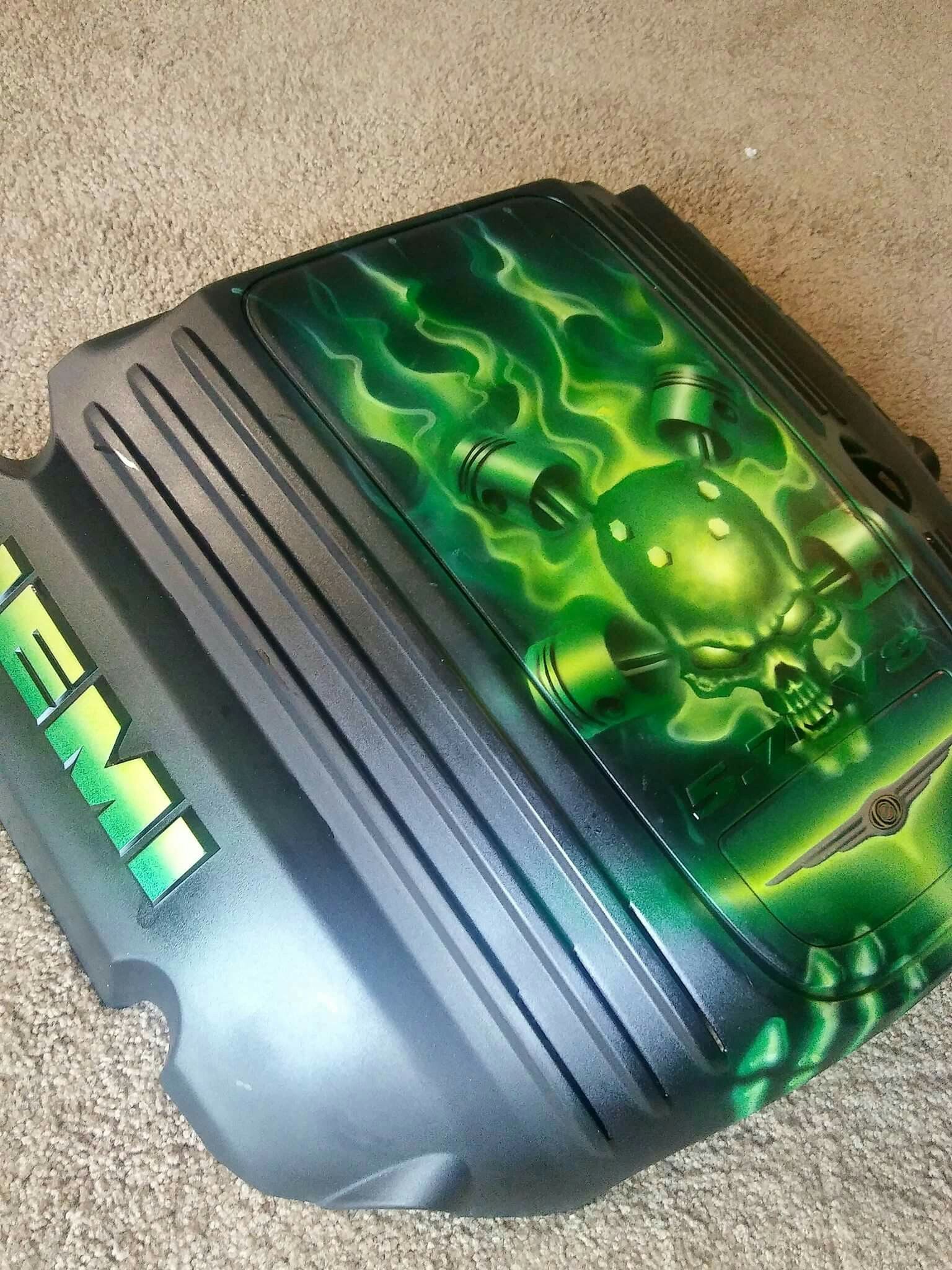 Dodge / Chrysler 5.7 L Hemi Engine Cover
