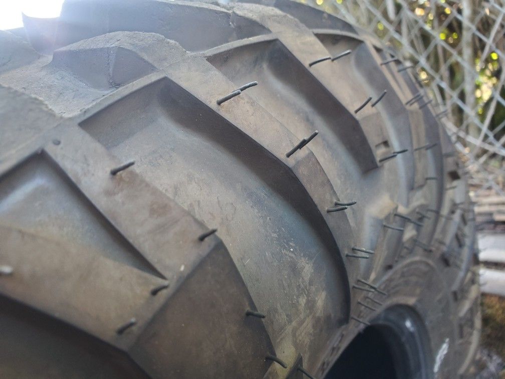 Can Am X3 Polaris Rzr