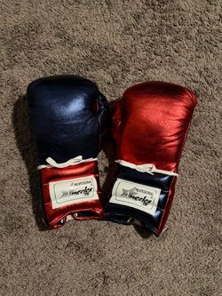 Angeles boxing gloves