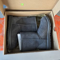 short grey uggs