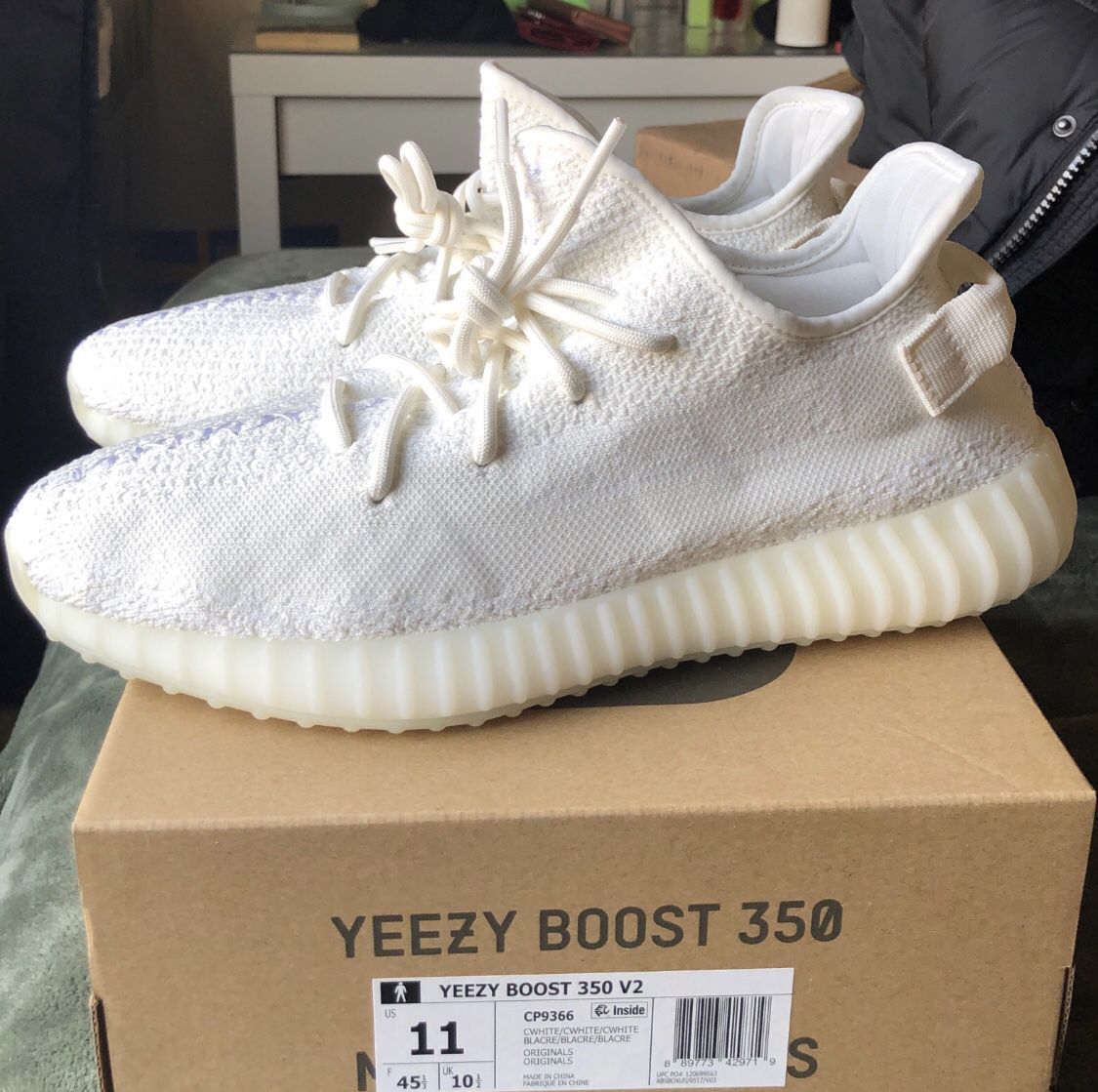 Adidas Mens Yeezy Boost V2 Cream White CP9366, Size: 10.5