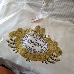 Supreme Hoodie!!!!!