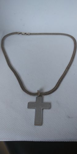 A,SILVER 925 NECKLACE WITH STAINLESS STEEL CROSS