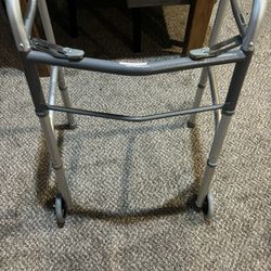 Collapsible Walker 